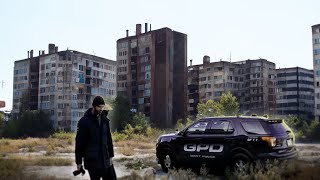 La police nous surveille dans cette ville abandonnée  Urbex [upl. by Dressler]