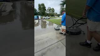 Making Driveways Great Again  🙏🏼🇺🇸 pressurewashing surfacecleaning [upl. by Larkins]