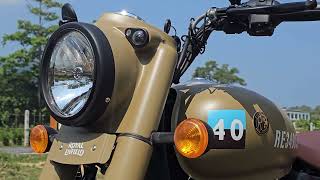 Royal Enfield classic 350 signals desert sand 2024 [upl. by Norrehc]