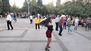 todo mundo a bailar en la plaza de las verbenas en Chihuahua 💃💃 [upl. by Sabanrab]