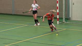 hele wedstrijd zaalhockey topklasse Zwart Wit MB1 Warande MB1 [upl. by Ivett686]