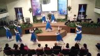 Extraordinario Ministerio de Danza Hosanna [upl. by Lalittah359]