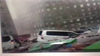 Tsunami sur la ville de New  York [upl. by Anitsej]