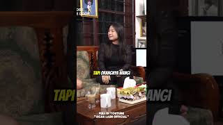 INI ALASAN BERNADYA SUKA PAKAI BAJU WARNA HITAM indrajegel bernadya borisbokir agaklaen podcast [upl. by Sisi]