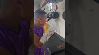 Giovanni quotNyquilquot Nickelz at boxing practice with his new Rival boxing gloves [upl. by Leuqar402]