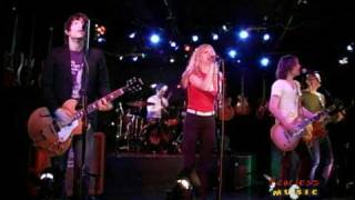 Juliette and The Licks  Money In My Pocket  Live on Fearless Music [upl. by Hesky]