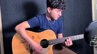 17 year old plays ROSLYN  Bon Iver Cover [upl. by Martica]