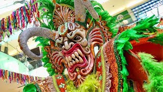 Coloridos Trajes de Diablo Cojuelos Dominicanos  CARNAVAL 2019 [upl. by Ydnyl]