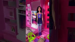 A barbie esta fazendo um café barbies historiadebarbie youtubekids [upl. by Ernestus]