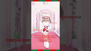 MAKING A CHRISTMAS OUTFIT WITH HALLOWEEN ITEMS 😳🎅 roblox youtubeshorts trending [upl. by Conner]