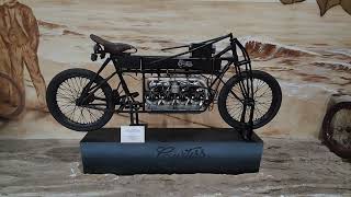 Curtis V8 Motorcycle 1913 [upl. by Fawna]