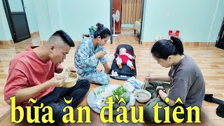 Bữa Cơm Đầu Tiên Cùng Ba Mẹ Con Ở Nhà Mới  Thảo  Em Gái Sapa TV [upl. by Henrik]