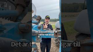 Lite snabb info om plöjning 💚🚜 lantbruk bonde traktor gårdsliv livetpålandet farmer [upl. by Eiwoh69]