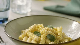 Barilla  Parmesan Peynirli Fusilli [upl. by Mirabella79]