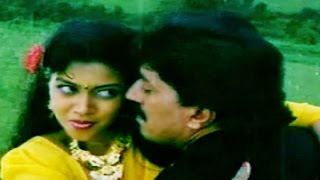 Indian Kannada Movie Songs  Mumbaara Balu Baara  Devaraj  Sithara  Kinnara [upl. by Kelton]