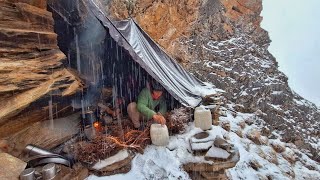 Most Relaxation Himalayan Village Life into The Snow  Dolpa  Nepal Cooking And Eating With Snow [upl. by Brynne709]