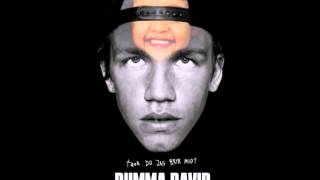 Dumma David feat Penny Schulman  Tror du jag bryr mig [upl. by Aryc]