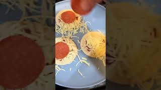 Making lunchable pizza’s in the toaster oven [upl. by Ayhdnas]