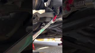 Stabilizer link swaybar link removal tip automechanic carmaintenance carrepair diy [upl. by Nyleda709]