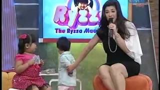 Regine Velasquez in The Ryzza Mae Show Part2 [upl. by Asirak102]