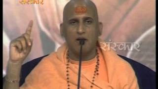 Sankirtan  Lala Ki Paijaniya Baje Re  Swami Avdheshanand Giri ji [upl. by Schonfield313]