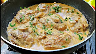 Creamy Mushroom Chicken [upl. by Jacquelin]