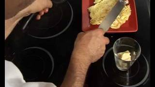 Comment faire une omelette [upl. by Onateag]