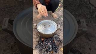 Survival Skills SMART idea and USEFUL in forest camping bushcraft outdoors su1534shotrs [upl. by Akem727]