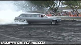 UNDEAD Hearse sunday burnout at Ingham Car show 2009 [upl. by Seroka805]