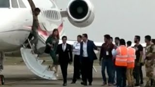 ଶାହାରୁଖଙ୍କ Exclusive Shahrukh Khan Personal Flight At Bhubaneswar Airport Full Video Of Arrival [upl. by Sessilu]