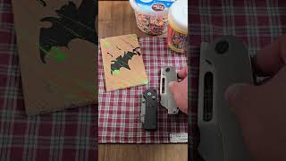 Loot10Tex Clydsdale olightworld Utility knife Pocketcheck edc asmrvideo asmrsounds asmr [upl. by Urdna]