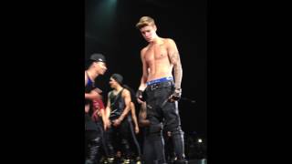 justin bieber live in Portugal Beauty and the beat HD [upl. by Eisler]