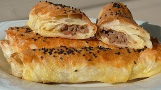 Kıymalı Rulo Börek Tarifi  Börek Nasıl Yapılır  Yufka Börek Tarifi [upl. by Glover]