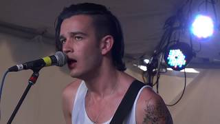 The 1975  Settle Down  Paste Stages on 6th Sxsw [upl. by Hoehne]