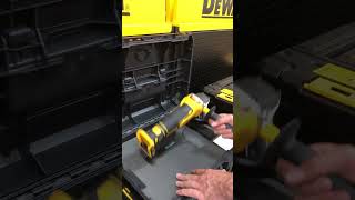 Review amoladora DCG405NTXJ de DEWALT [upl. by Petunia]