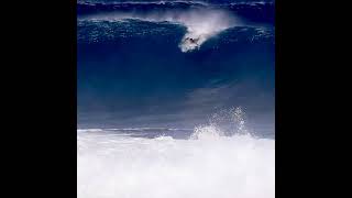 This happens often surfing pipeline hawaii wsl waves surf beach hawaii oahu bigwaves [upl. by Acinok]