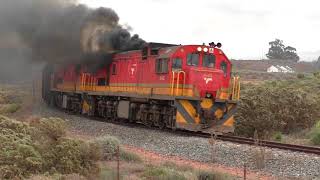 Failed Locomotive  South African Class 35  GE U15C [upl. by Nnalyrehc765]