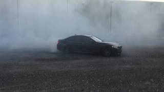 BMW 550i burnout [upl. by Zitah]