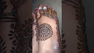 Easy pairon ki mehndi design youtubeshorts viralvideo poojaart [upl. by Aicinoid]