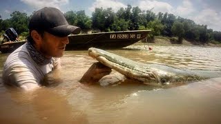 How To Catch Alligator Gar  Gar Guide Gives All The Info [upl. by Dougie]