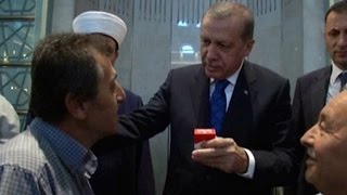 Erdoğan vs Zigaretten „Das Rauchen gehört nicht zu den Freiheiten eines Menschen“ [upl. by Ruelu807]