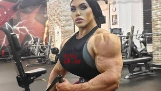 Russian Giantess Bodybuilder💪 Nataliya Amazonka Kuznetsova  Girl with Huge Biceps  IFBB [upl. by Eselehs]