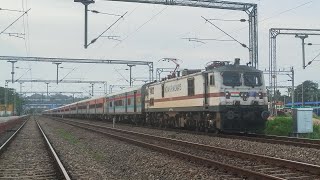 19578 Jamnagar Tirunelveli Express Departing from Kochuveli indianrailways [upl. by Bekaj]