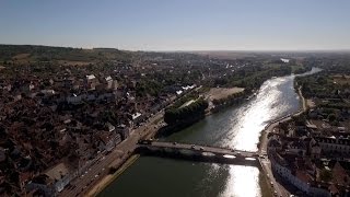 Découverte  Joigny ses vignes son patrimoine et son artisanat [upl. by Leroi]