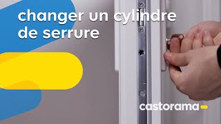 Comment changer un cylindre de serrure  Castorama [upl. by Meridel292]