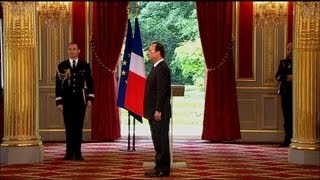 François Hollande officiellement investi président de la République [upl. by Lorenzo112]