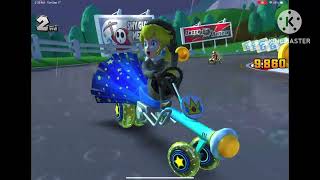 1 item slot multiplayer on Mario kart tour not survival [upl. by Arriat]