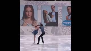 patinaje artístico sobre hielo 4 [upl. by Ahsikram899]