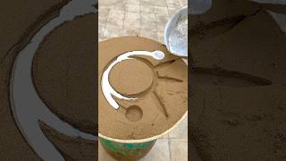 ‎صب صناعات صهر المعادن رمل asmr asmrsounds metal sand art yfcshorts [upl. by Pokorny]