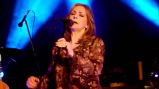 Moya Brennan  Mhorag´s Na Horo Gheallaidh amp Alasdair MacColla [upl. by Hestia]